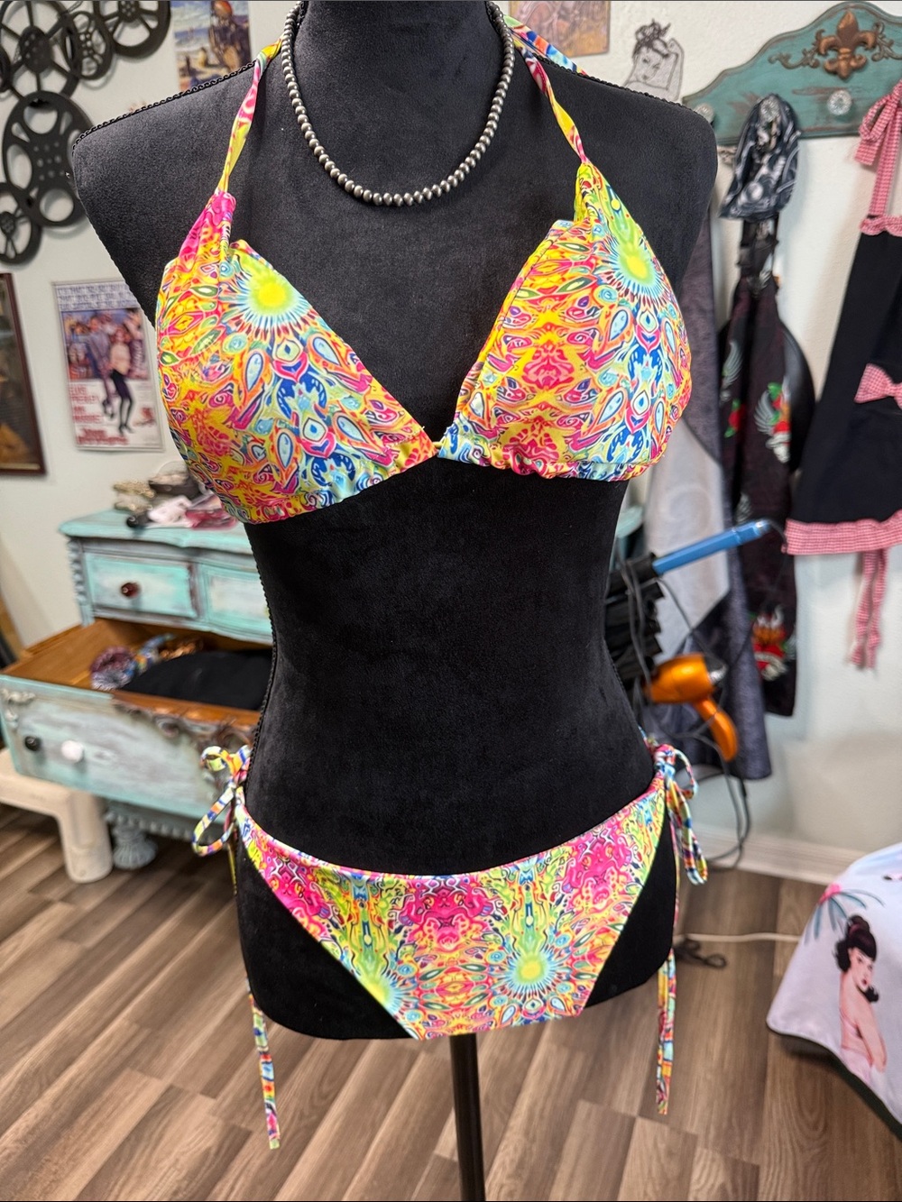 SHEIN Multicolor Tie-Side Triangle Bikini